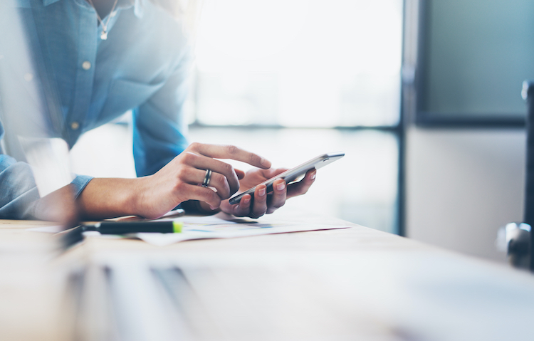 Does My Business Need a Toll-Free Number? Here's How to Find Out 800.com