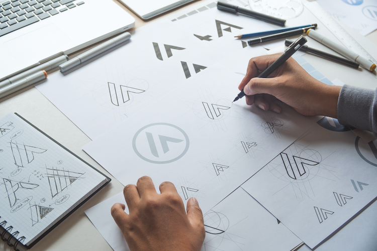 6 Tips on Choosing a Logo That Helps Your Brand Stand Out